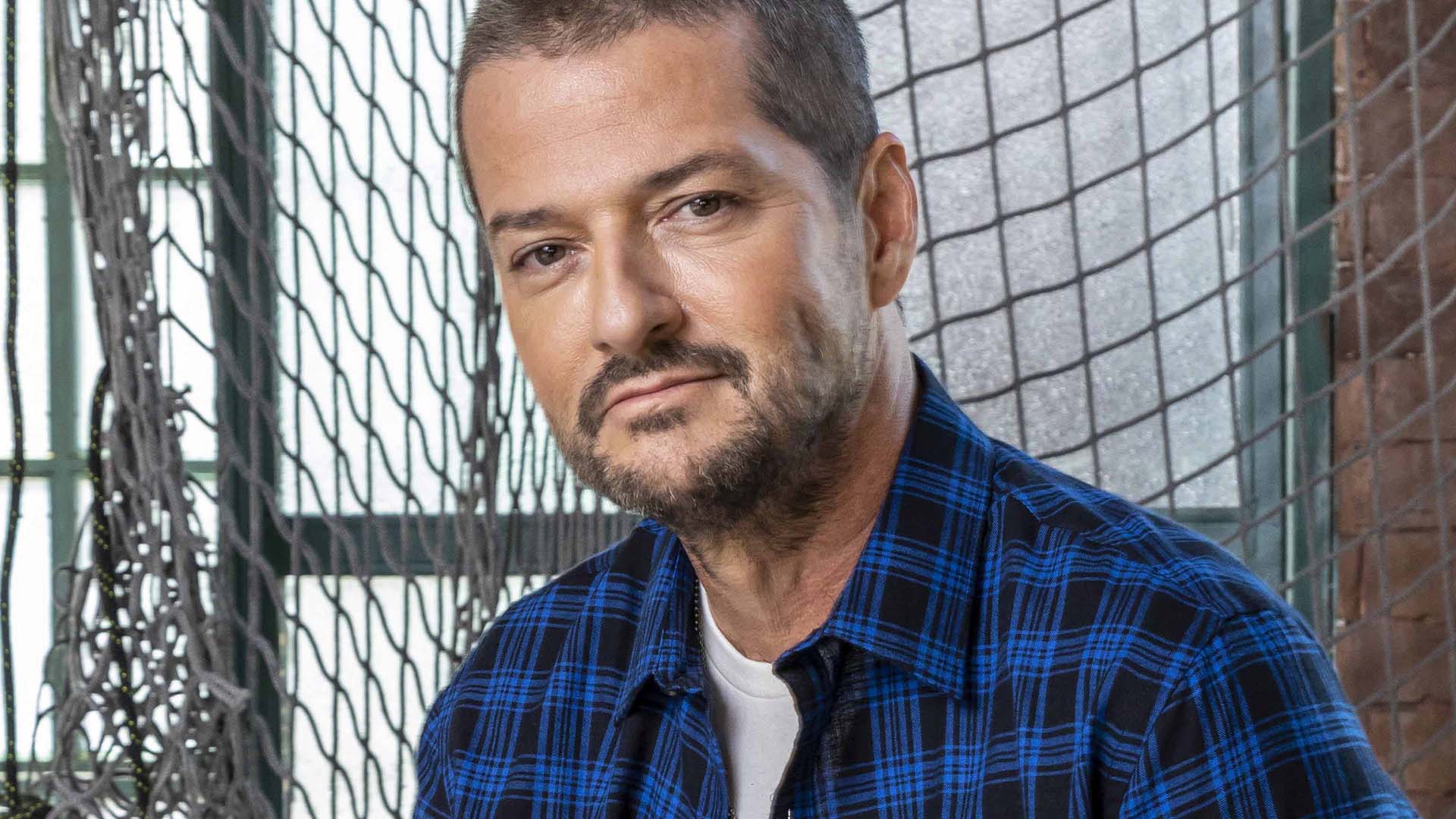 Marcelo Serrado choca ao mostrar fotos de antes e depois