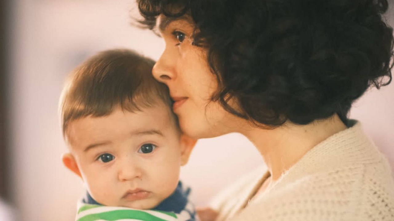 Maria Flor se derrete ao postar clique com o filho, Vicente: “Cinco meses de alegria”