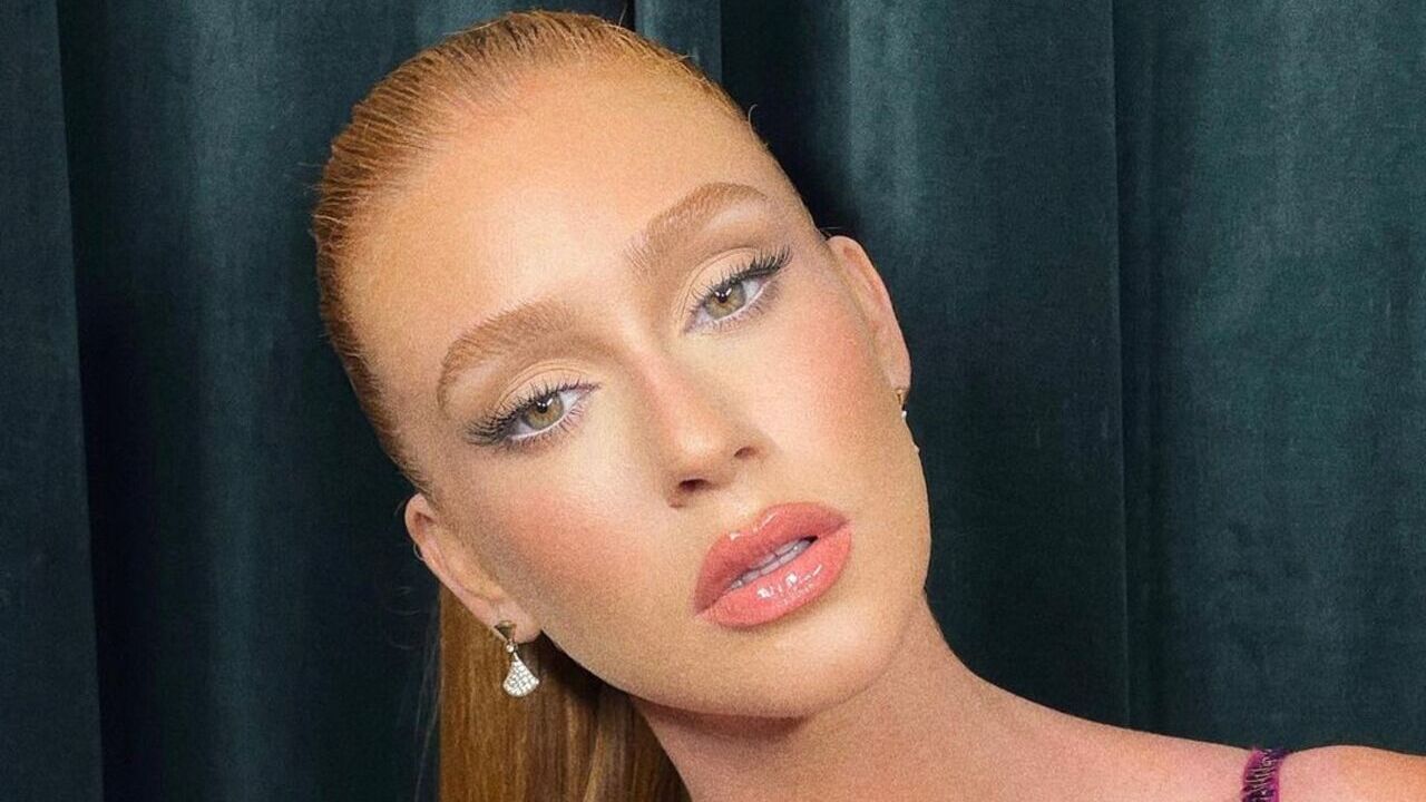 Marina Ruy Barbosa exibe bocão em selfie e arrasa: ”É beleza demais”