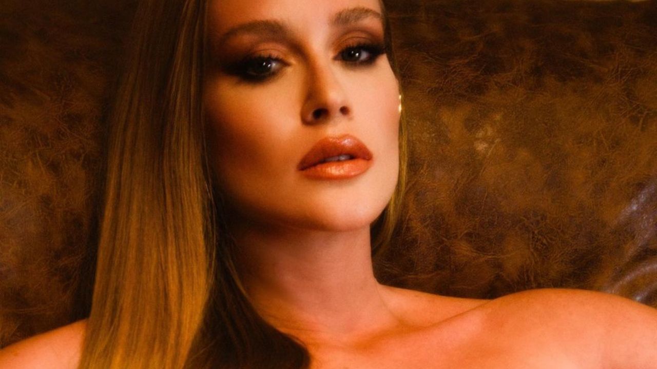 Marina Ruy Barbosa elege look fashionista para evento em São Paulo