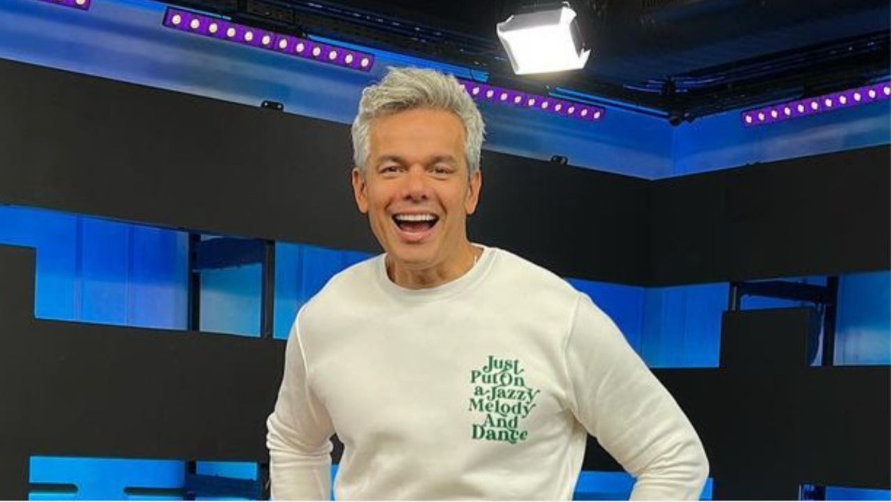 Otaviano Costa relembra foto da época de ‘MTV’ e web elogia: ”A mesma carinha”