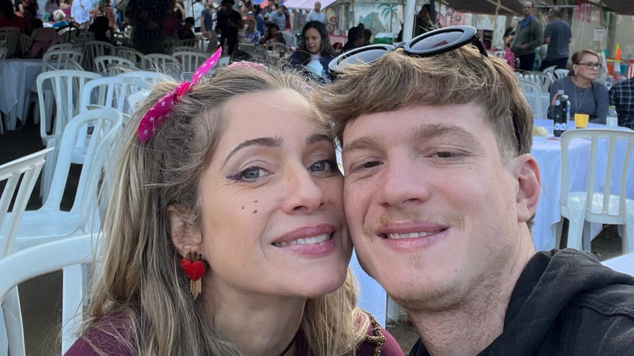 Pedro Novaes se declara para Leticia Spiller: ”Minha inspiração”