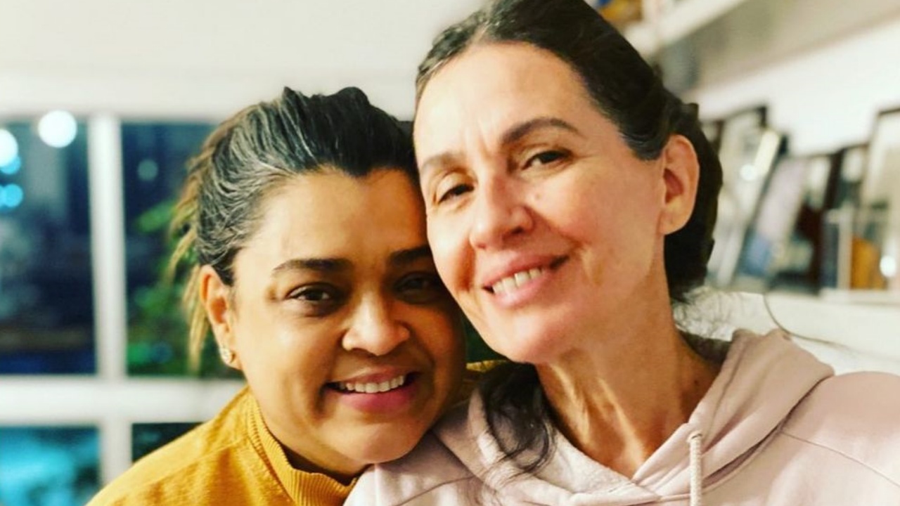 Preta Gil homenageia a madrasta, Flora Gil: “Eu te amo e te admiro”