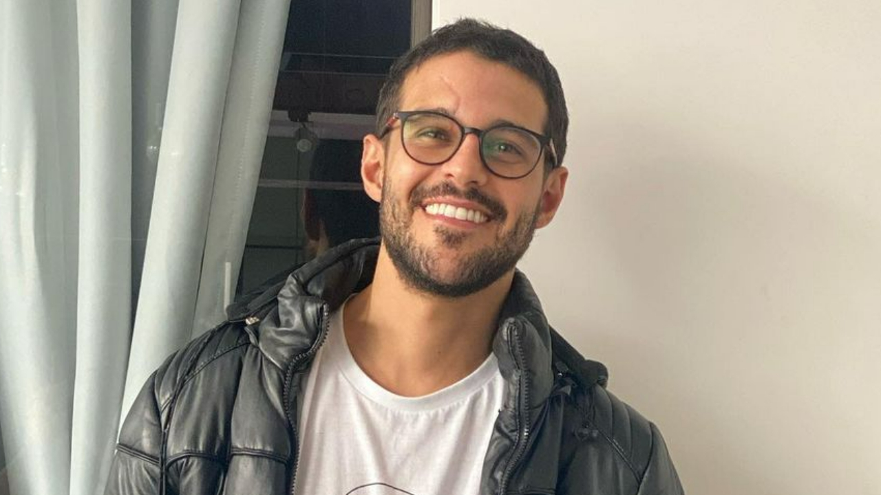 Após alta hospitalar, Rodrigo Mussi curte primeira festa na companhia de famosos