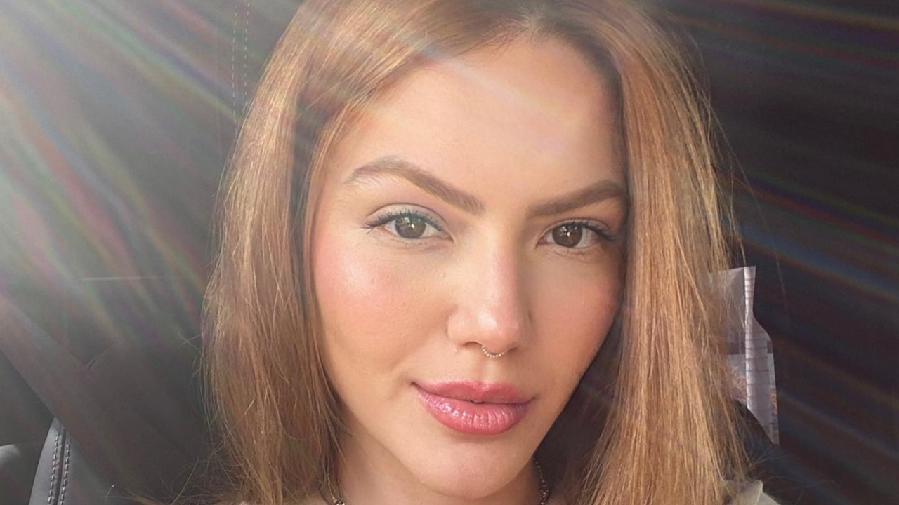Em carta aberta, Sarah Poncio se declara para a mãe: “Tenho muito orgulho de você”