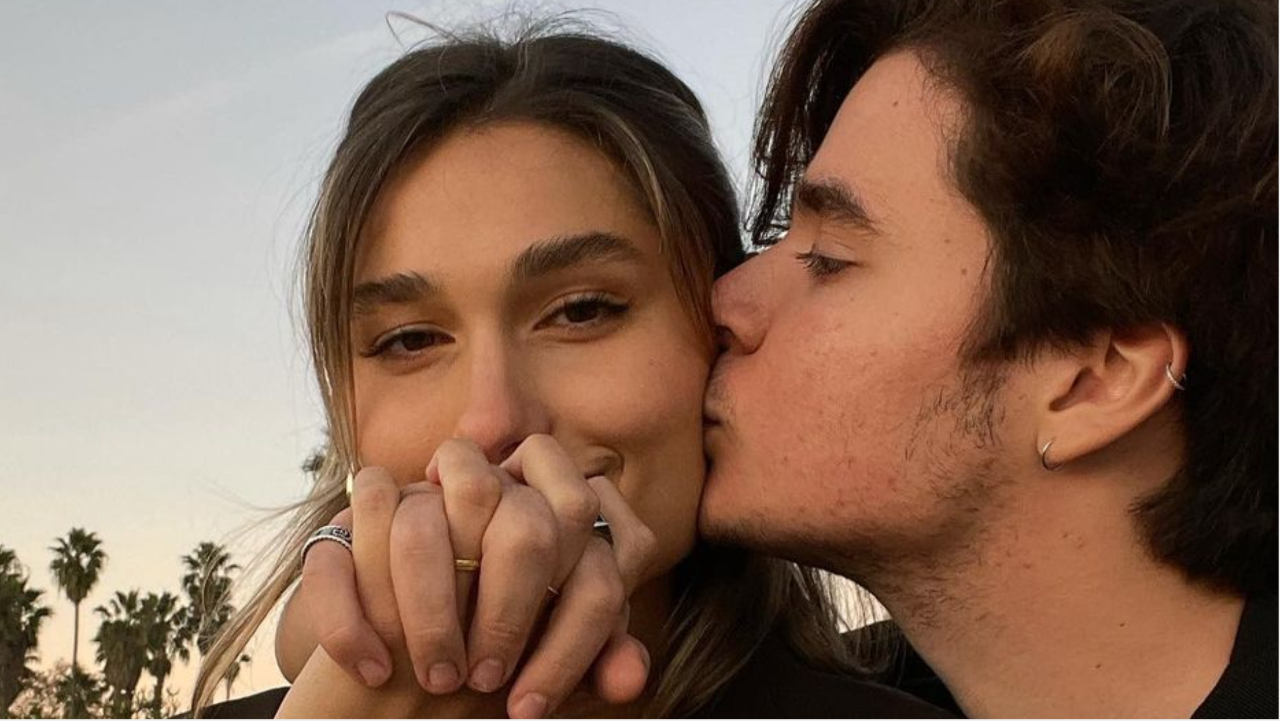 Sasha Meneghel e João Figueiredo trocam beijos e mostram últimos dias na Itália