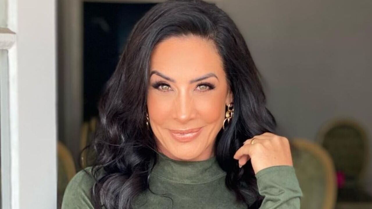 Filha de Scheila Carvalho ganha festão de aniversário
