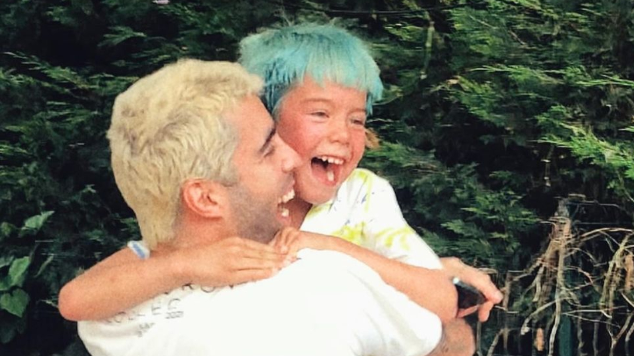 Pedro Scooby mostra a reação do filho de 6 anos ao realizar manobra de skate: ”Não tem preço”