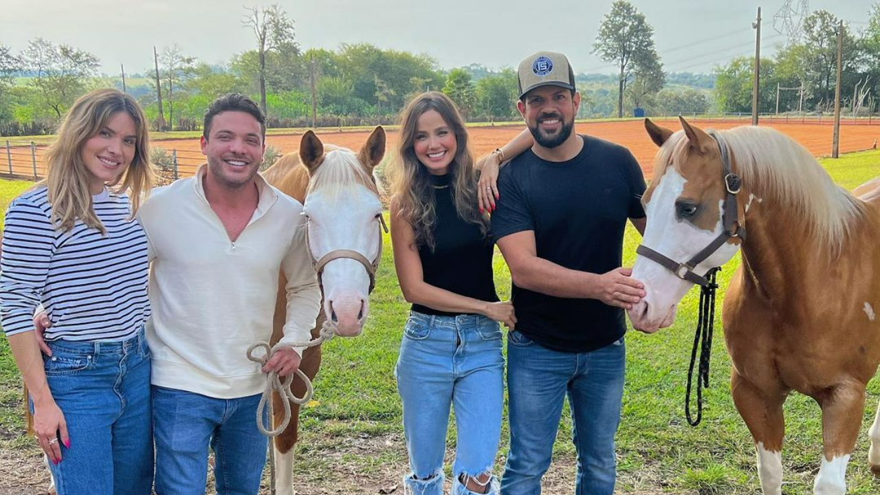 Sorocaba e Biah Rodrigues recebem a visita de Wesley Safadão e Thyane Dantas em sua fazenda