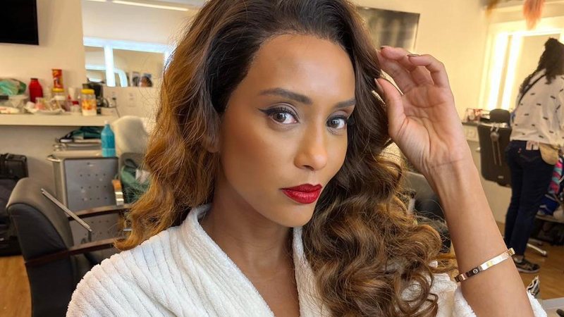 Taís Araujo mostra bastidores da novela Cara e Coragem: ”Isso a Globo não mostra”
