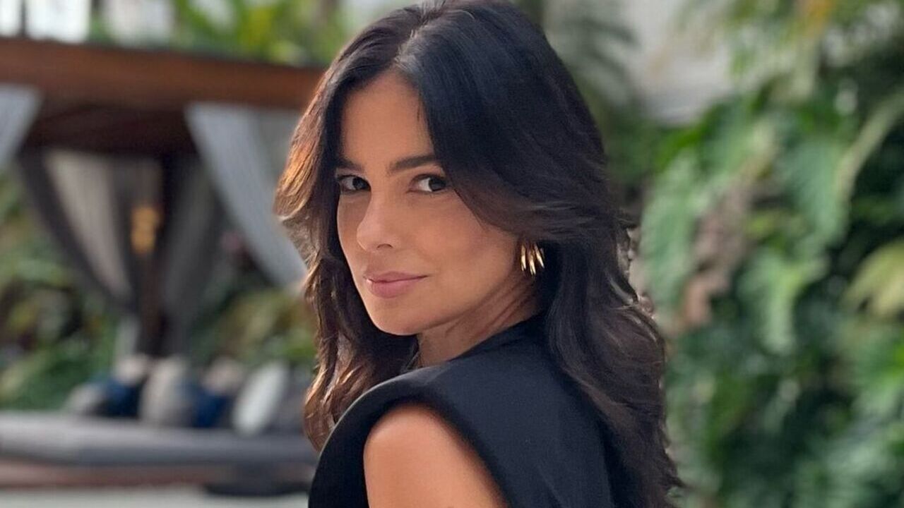 Vera Viel celebra aniversário das filhas mais velhas com clique especial