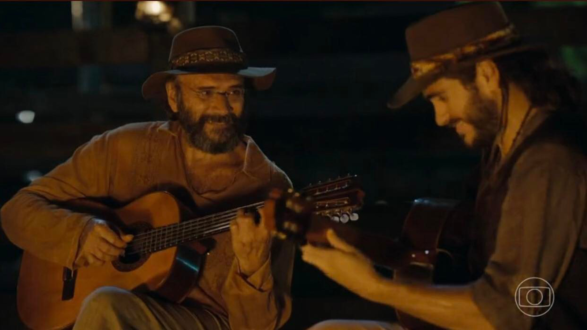 Cena de Almir Sater e Gabriel Sater emociona o público em ‘Pantanal’