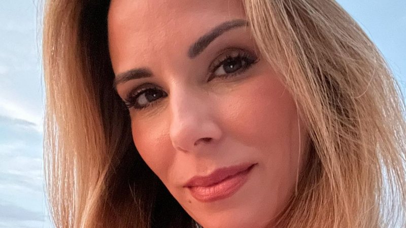 Ana Furtado celebra quatro anos da remissão do câncer de mama