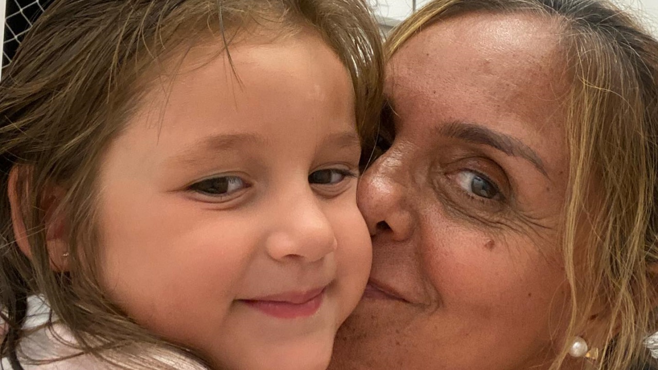 Madalena, filha de Bruno Gissoni e Yanna Lavigne, faz aniversário e ganha homenagem da avó, Ana Sang