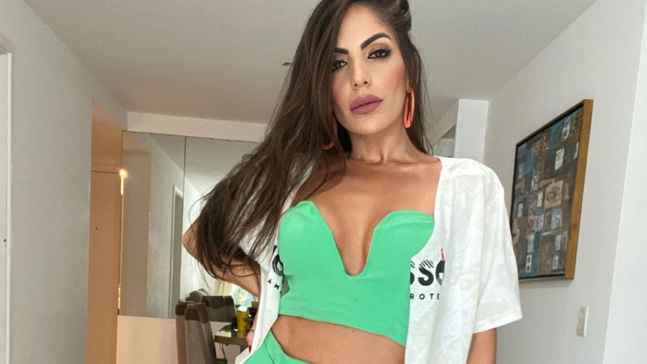 Ex-BBB Anamara é nome certo em ‘A Fazenda 14’, diz colunista