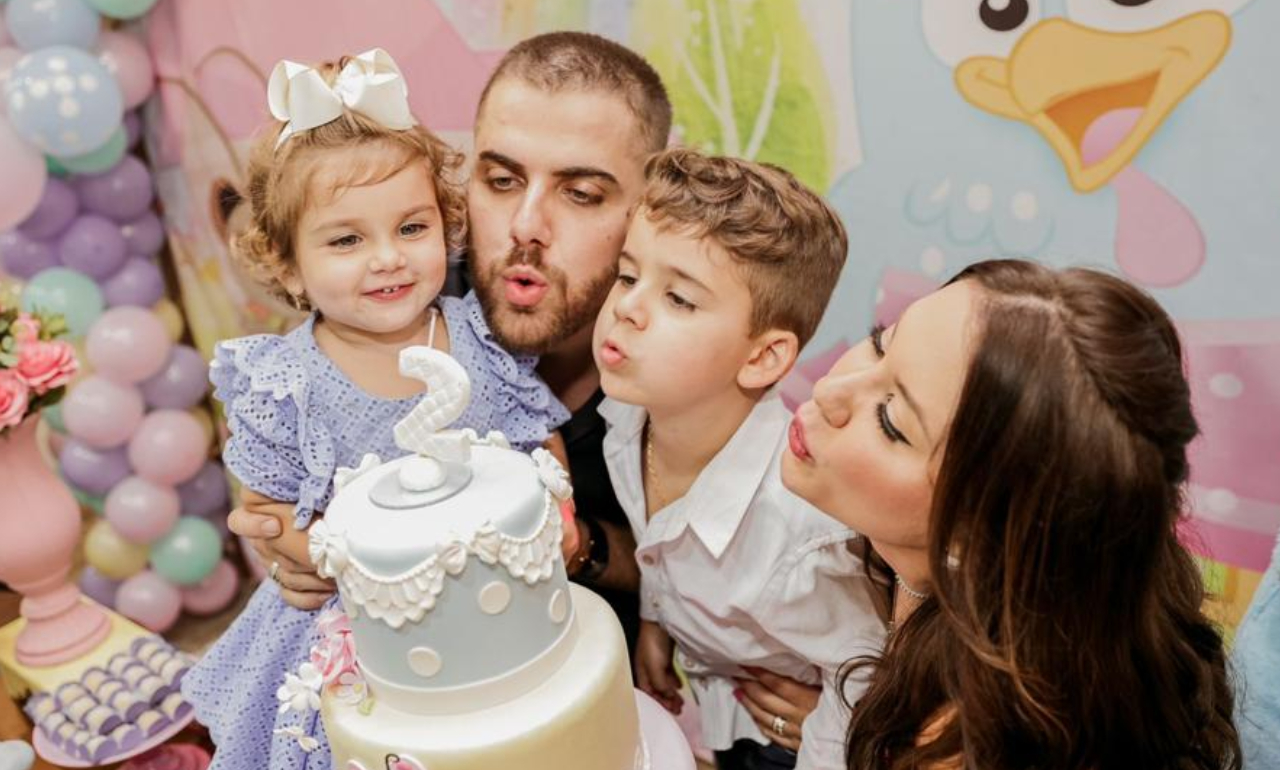 Natália Toscano e Zé Neto comemoram o aniversário de 2 anos da filha, Angelina