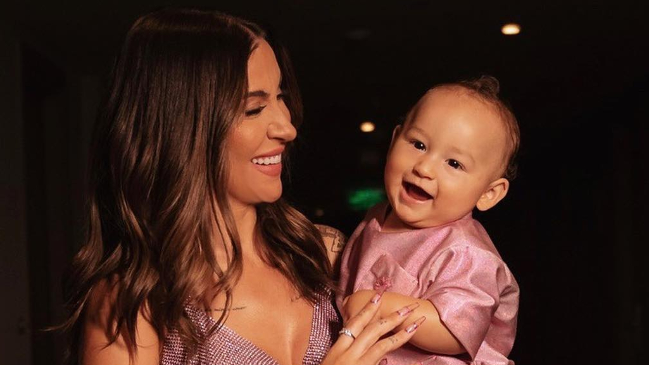 Após dia corrido, Bianca Andrade fala sobre conciliar o trabalho e a maternidade: ”Não é fácil”