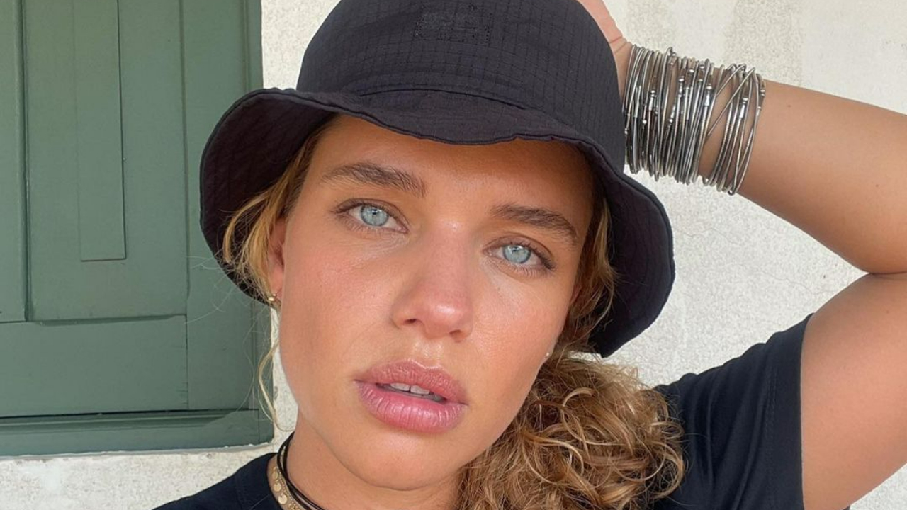 Bruna Linzmeyer se derrete ao surgir ao lado de parte do elenco de ‘Pantanal’: ”Meus afetos pantaneiros”