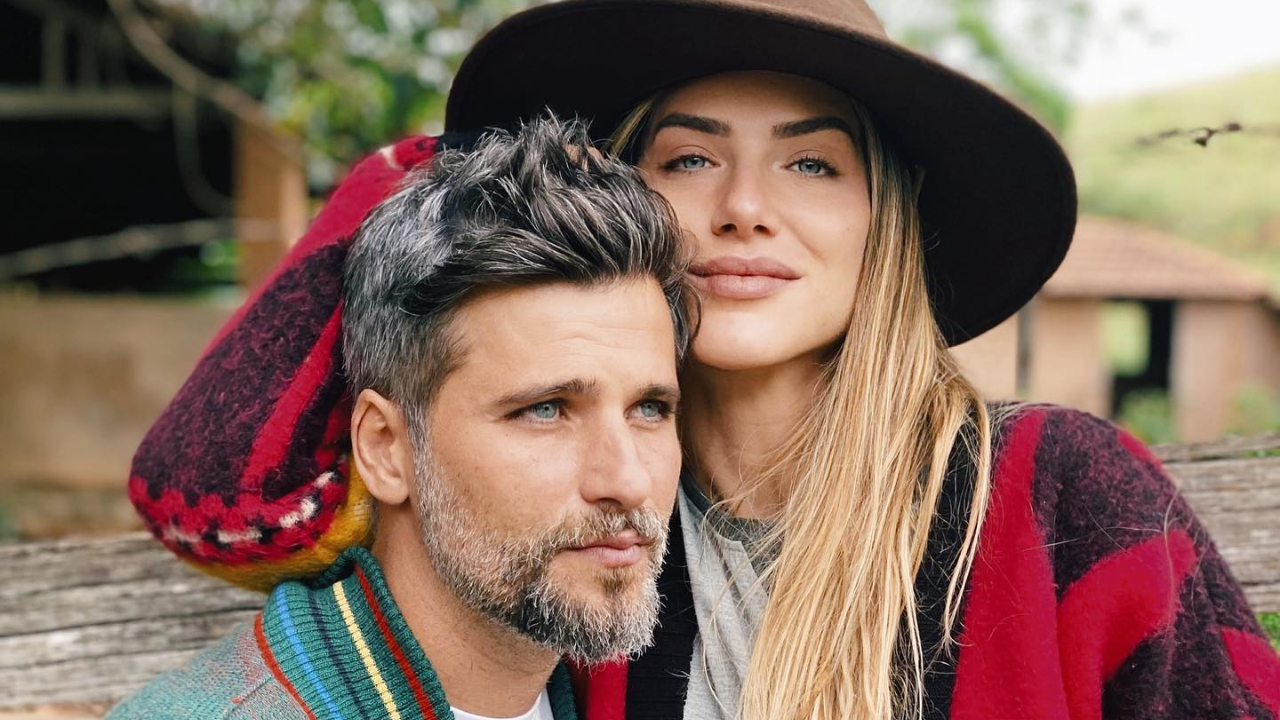 Bruno Gagliasso mostra reação de Giovanna Ewbank ao ser acordada por ele e brinca: ”Dormindo é um anjo”