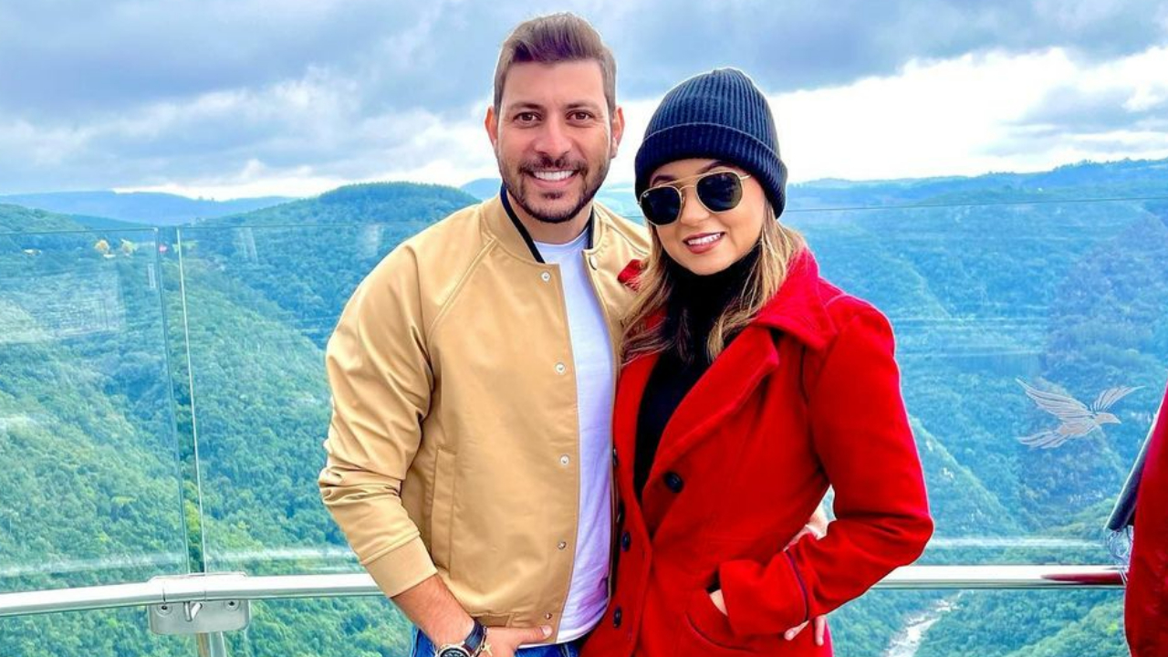 Caio Afiune esbanja romance com a esposa durante viagem para Gramado: ”Tudo aqui é lindo”