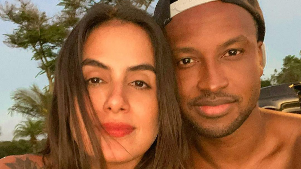 Carol Peixinho e Thiaguinho surgem juntos dançando hit do pagodeiro: ”Impossível não viciar!”