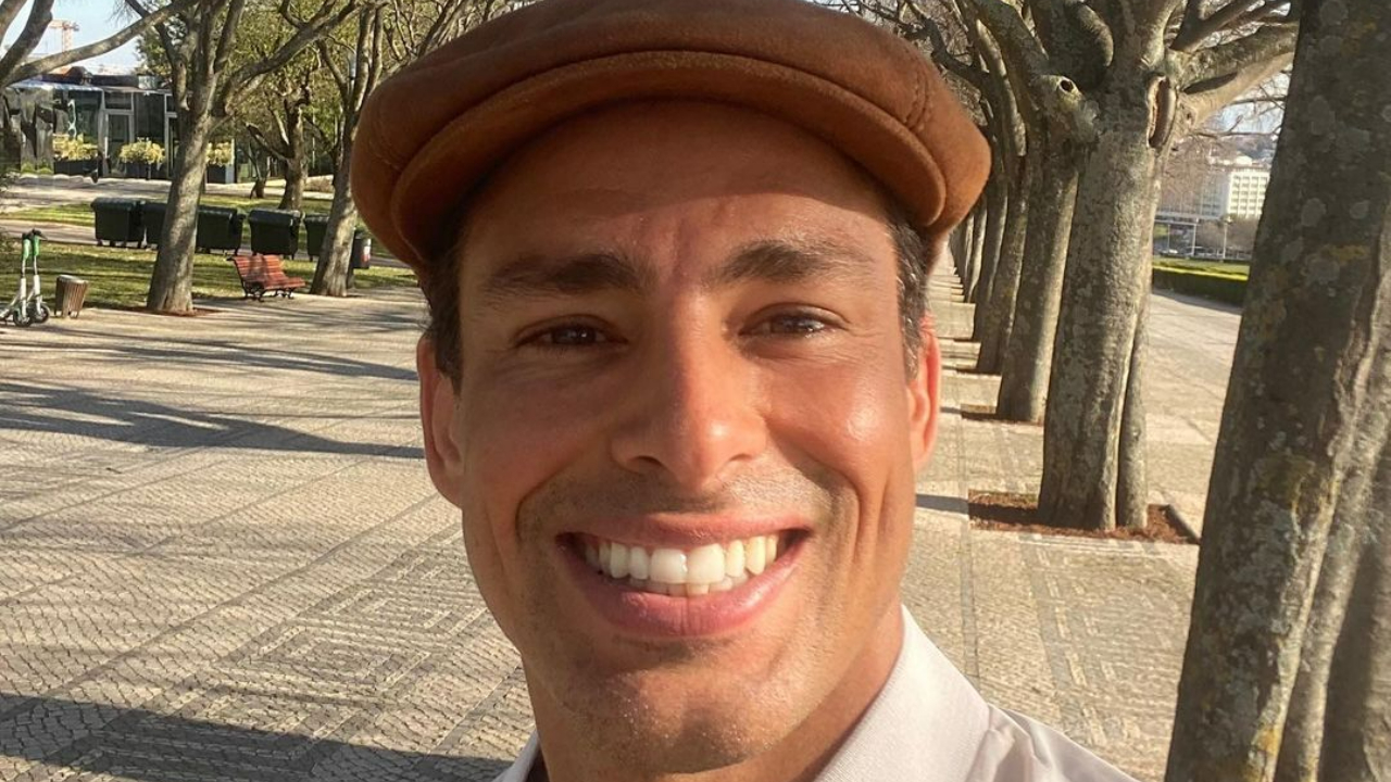 Cauã Reymond celebra retorno de ‘A Favorita’ no ‘Vale a Pena Ver de Novo’: ”Poder matar saudade”