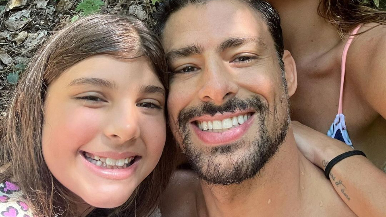 Cauã Reymond publica cliques inéditos da filha, Sofia, ao celebrar seu aniversário: ”10 anos de um amor que só aumenta”