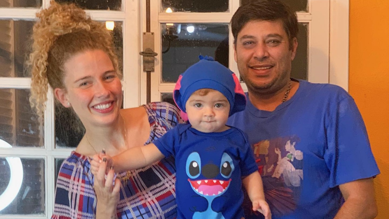 Debby Lagranha se declara ao comemorar o oitavo mês do filho: “Obrigada por ter me escolhido”