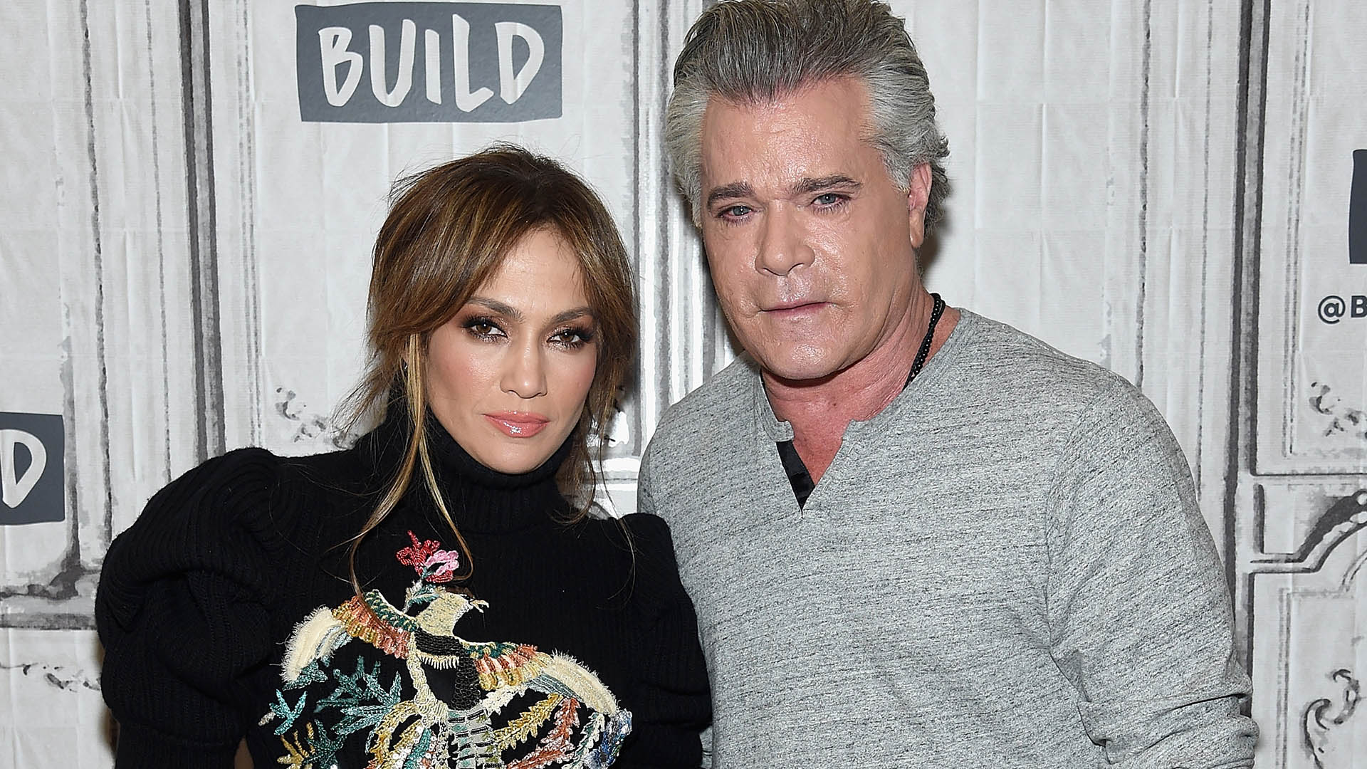 Jennifer Lopez se despede de Ray Liotta, que faleceu hoje