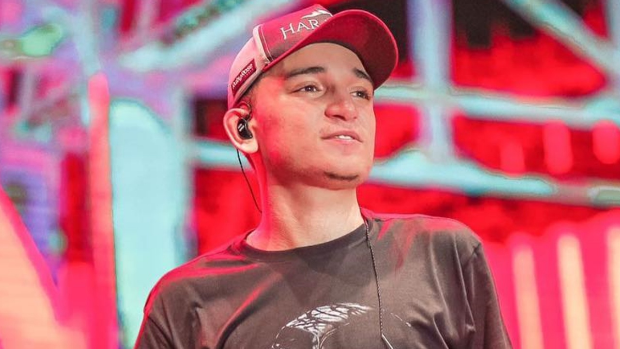 João Gomes completa 1 ano de carreira: “Nunca imaginei que fosse esse sucesso todo”