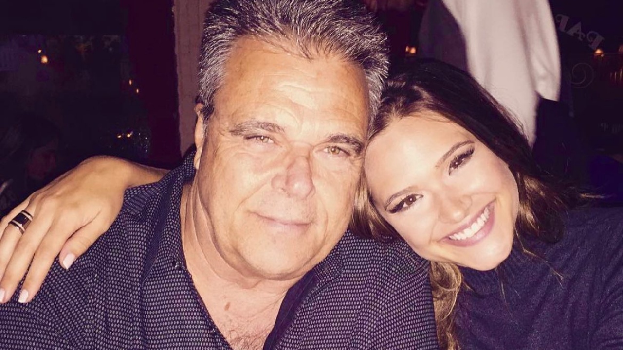 Juliana Paiva recorda clique com o pai e lamenta saudade: “Estamos conectados para sempre”