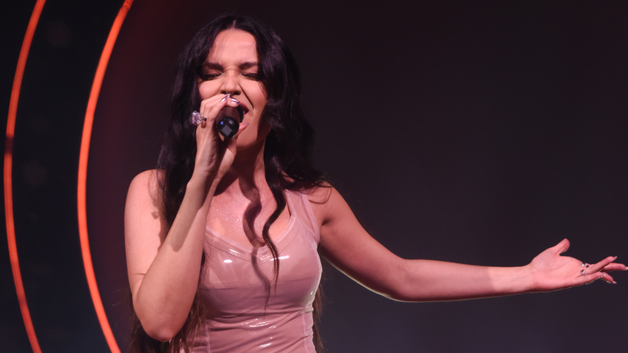 Famosos se reúnem em show de Juliette em São Paulo