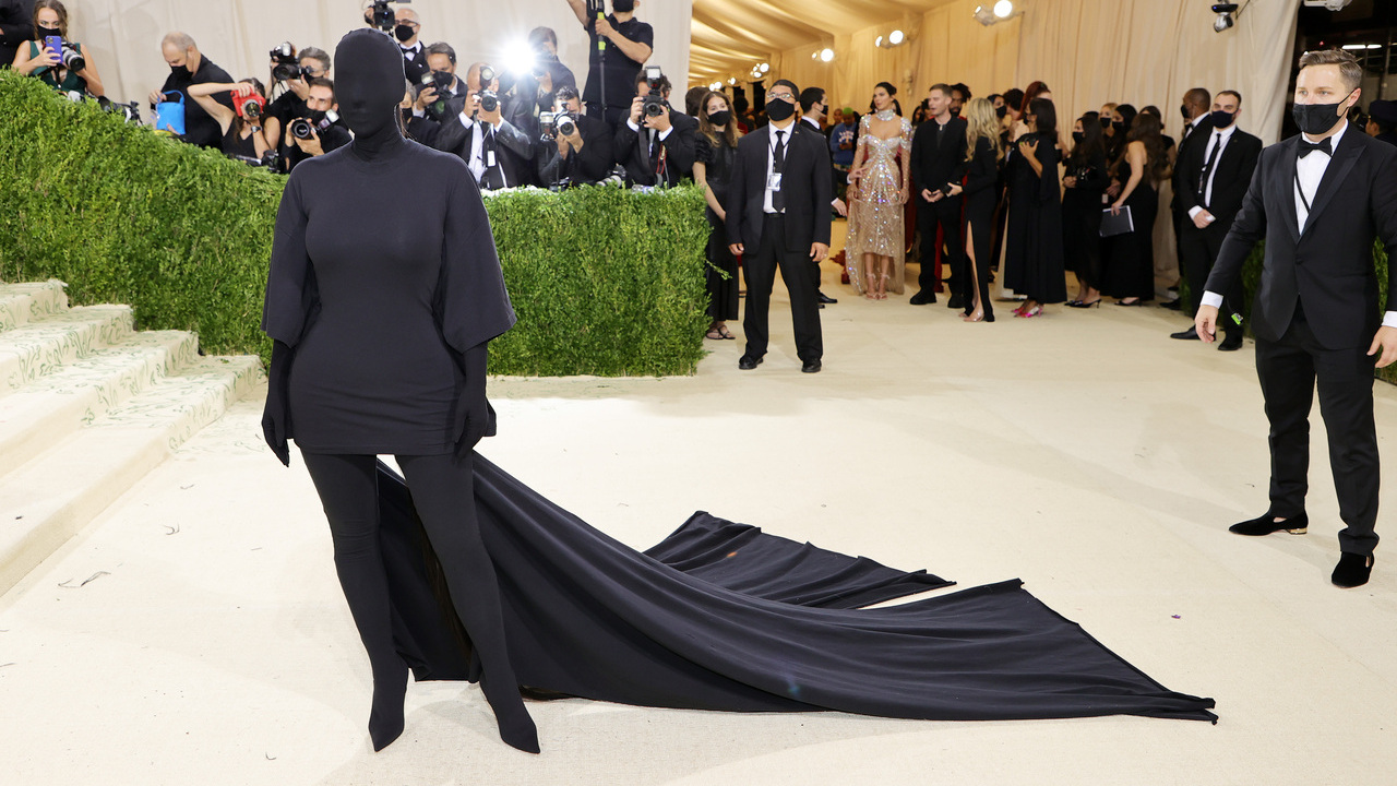 Em noite de MET Gala, confira alguns looks marcantes das edições passadas
