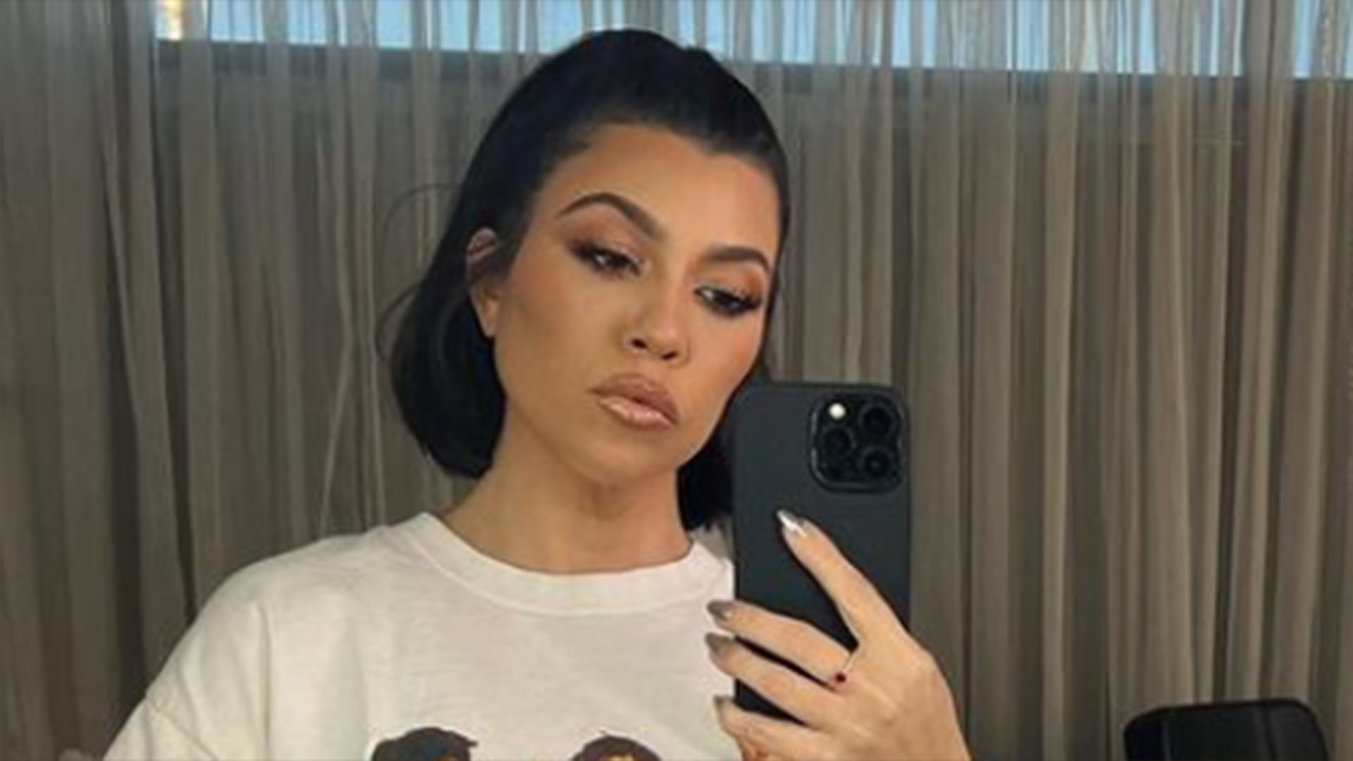 Kourtney Kardashian quebra anel de noivado de R$ 5 milhões. Saiba como!