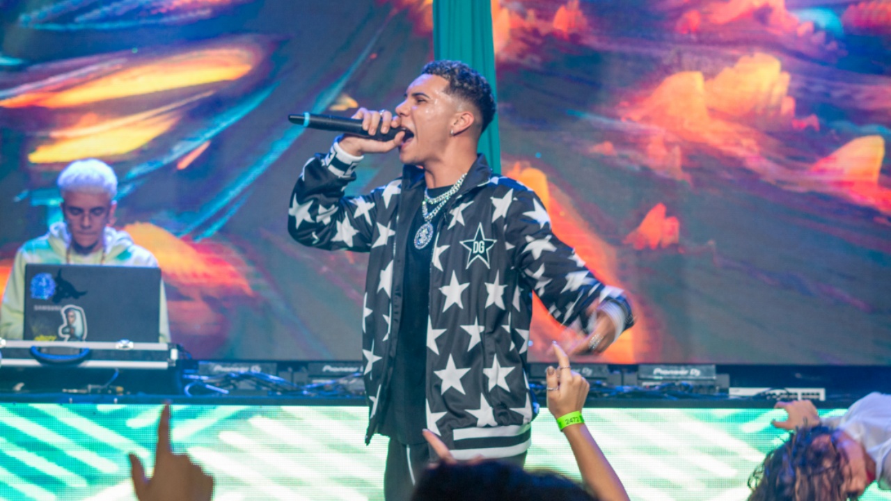 Liivy faz estreia no trap nacional com a faixa ‘Arrebita’