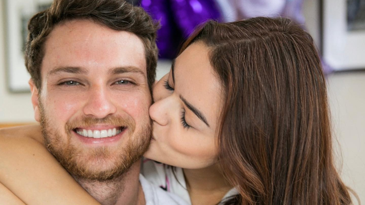 Lucas e Eslô adiantam a celebração de Dia dos Namorados