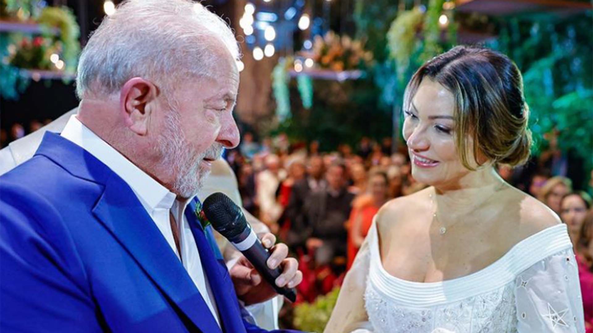 Ex-presidente Lula se casa com Rosângela Silva em São Paulo