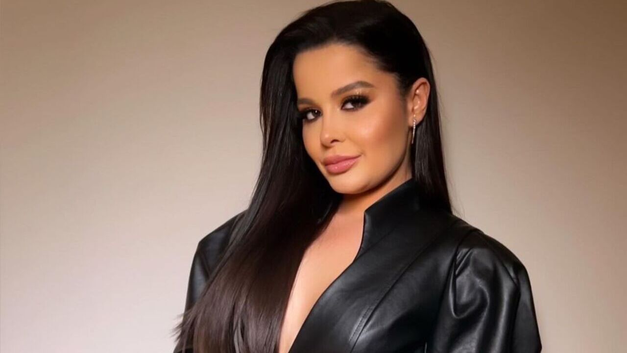 Maraisa surge de ‘vela’ em foto com Maiara e Fernando se beijando
