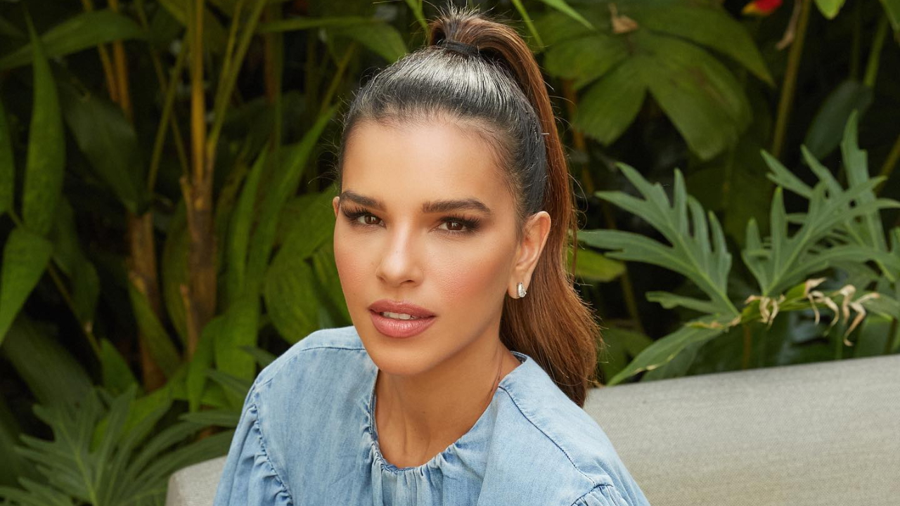 Mariana Rios quase mostra demais em clique e arranca suspiros dos internautas