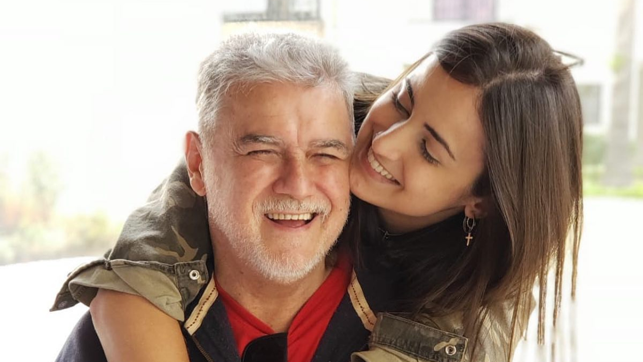 Mari Palma relembra momento especial com seu pai: ”Como eu tinha orgulho de ser sua filha”