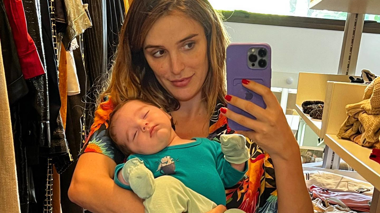 Rafa Brites posta foto do rostinho de Leon e olhos azuis do bebê chamam atenção