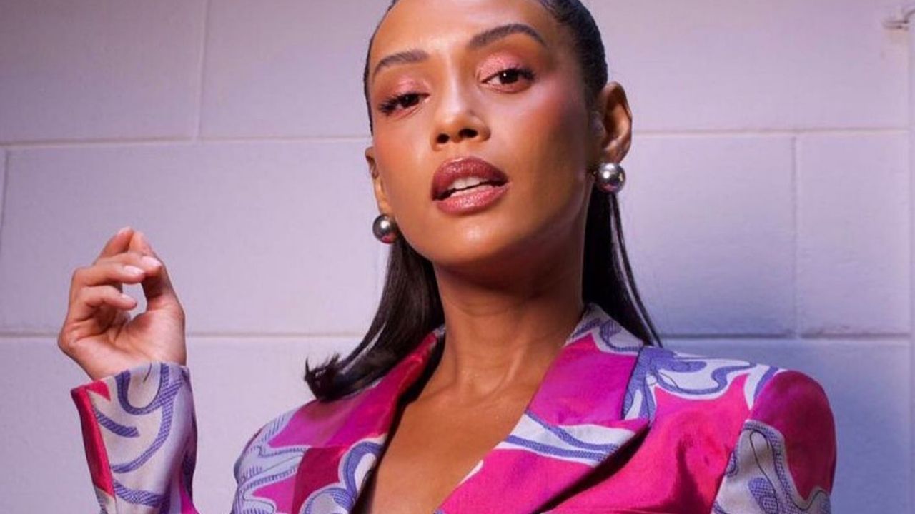 Taís Araújo aposta em look poderoso e superprodução para o ‘Domingão com Huck’