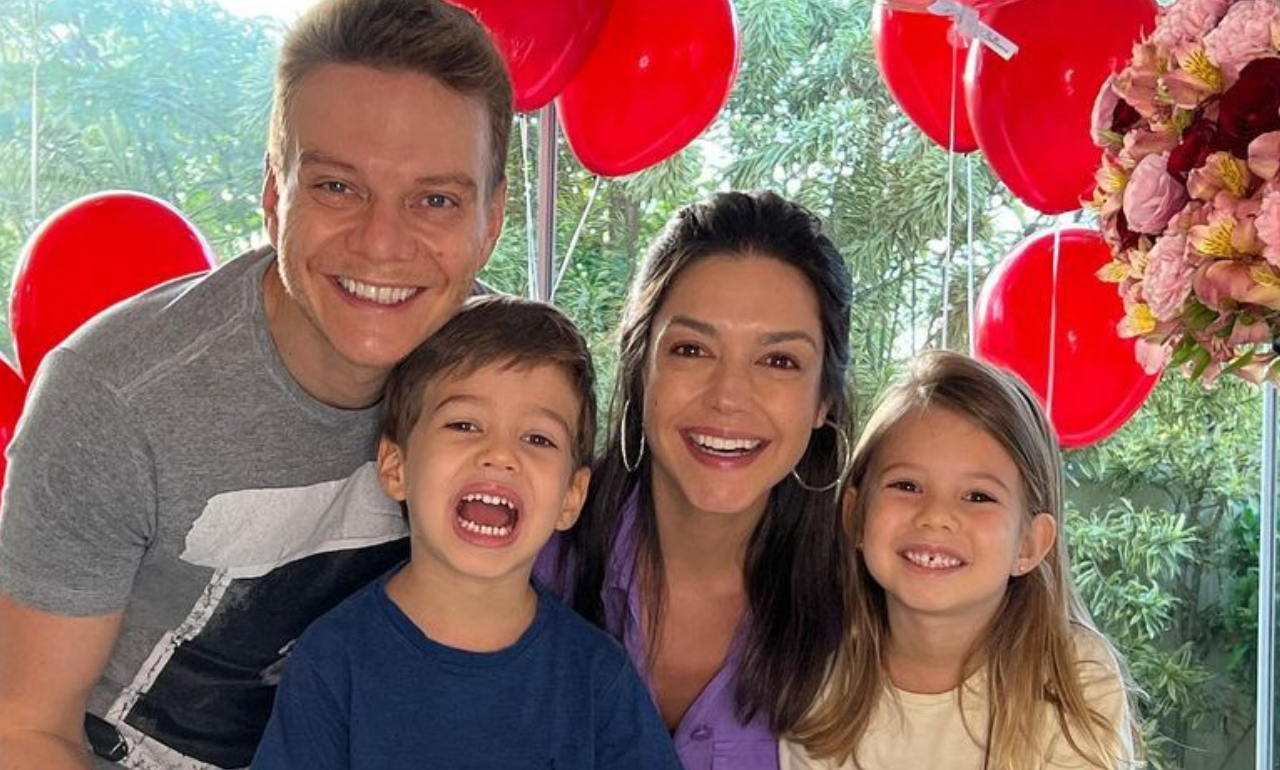 Thais Fersoza relata rotina com filhos após Michel Teló testar positivo para Covid-19: ”Intenso”
