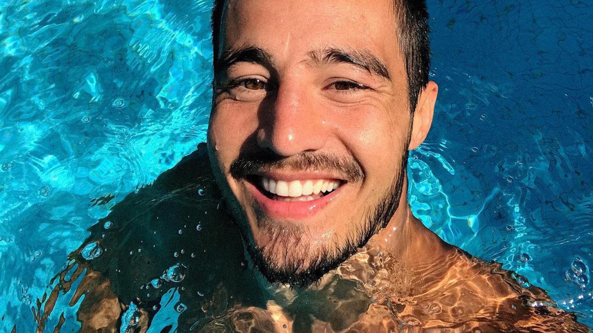 Tiago Iorc faz rara aparição com a namorada, Duda Rodrigues