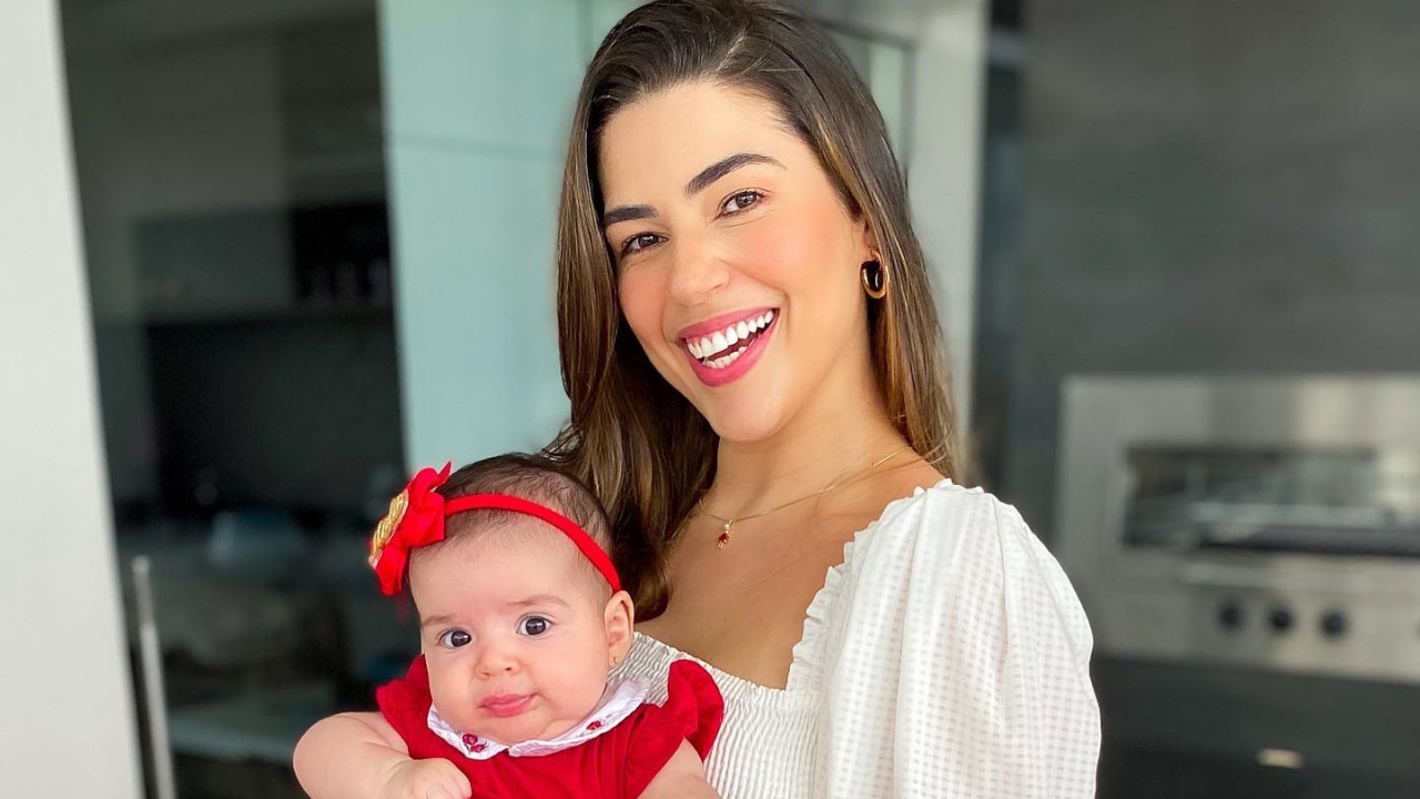 Vivian Amorim fantasia a filha de onça para comemorar mesversário: “Nossa Malu Marruá”