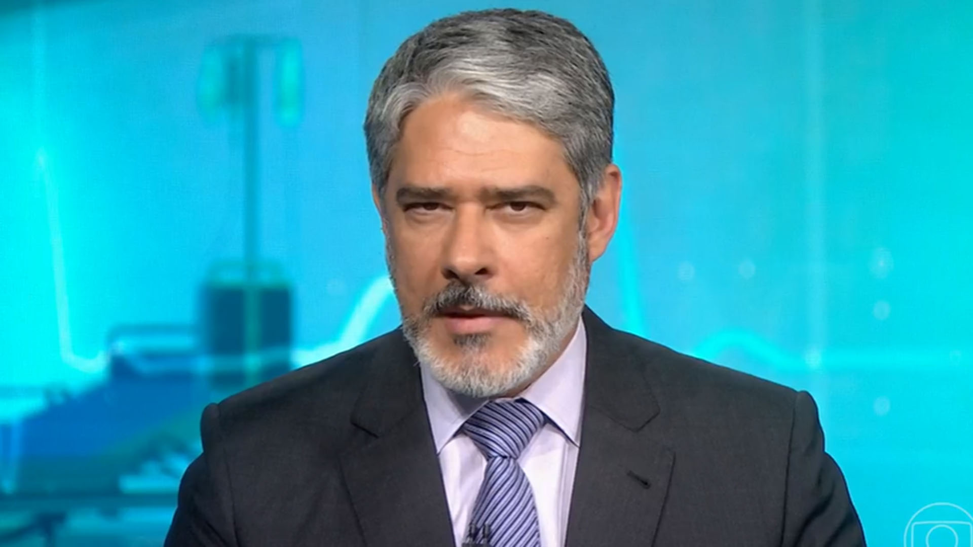 William Bonner explica sua ausência na bancada do Jornal Nacional