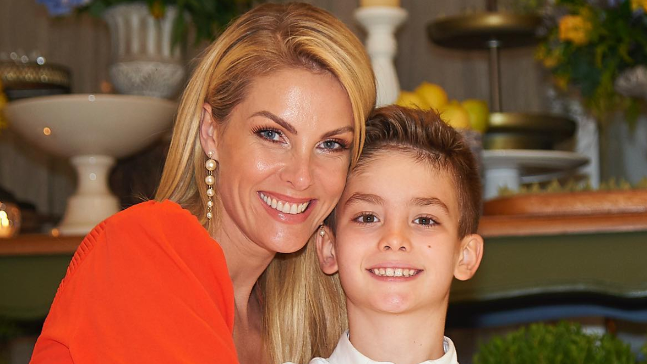 Ana Hickmann relembra ensaio fotográfico com o filho, Alexandre: ”Registros repletos de amor”