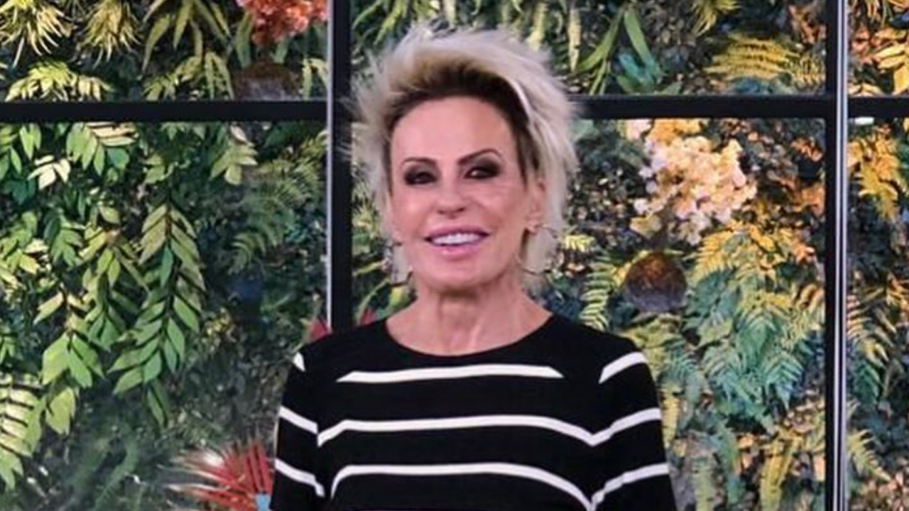 Ainda de férias, Ana Maria Braga curte dia de piscina e brinca: ”Só mais um pouquinho”
