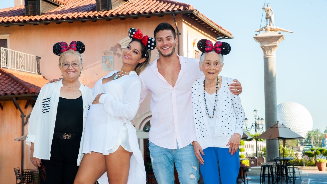 BBB 22: Viagem com tia-avó citada por Maíra Cardi no BBB teve registro exclusivo da CARAS; reveja