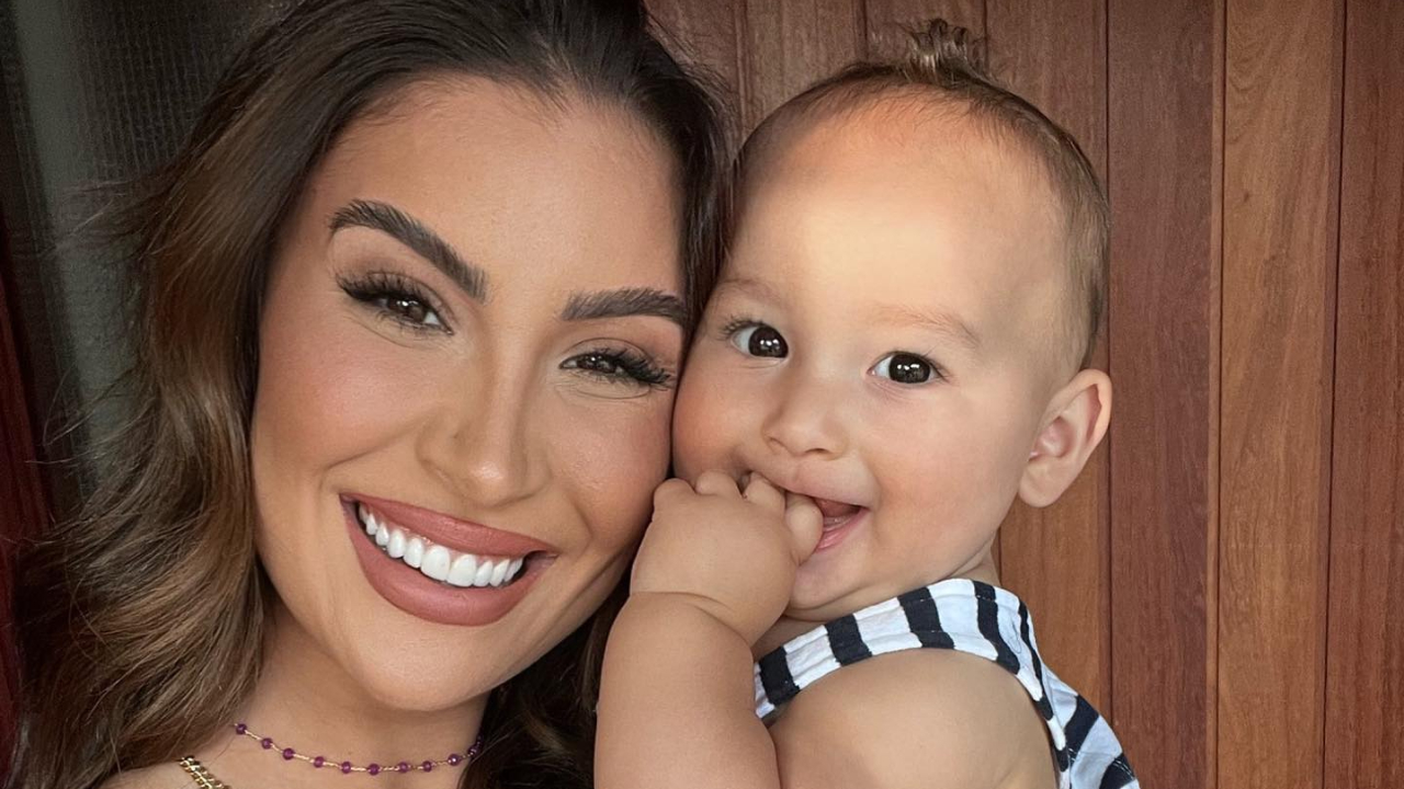 Bianca Andrade abre álbum de fotos do filho, Cris, e se derrete: ”Anjinho na minha vida”